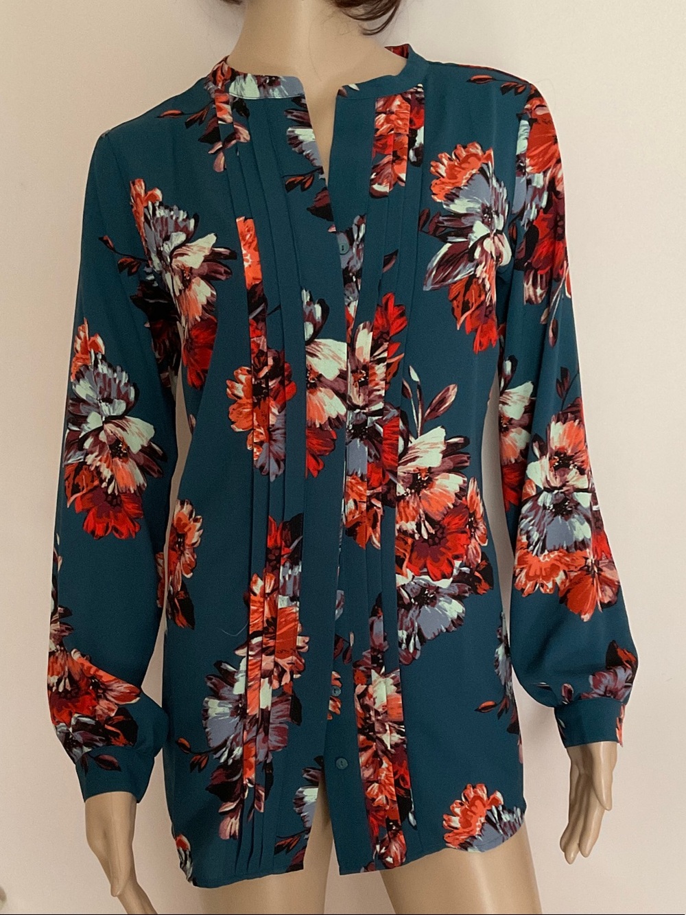 Isaac Mizrahi Pintuck Long-Sleeve Blouse - Teal Orange Floral